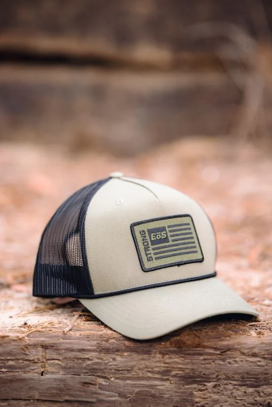 EōS Flag Trucker Hat - Image 3